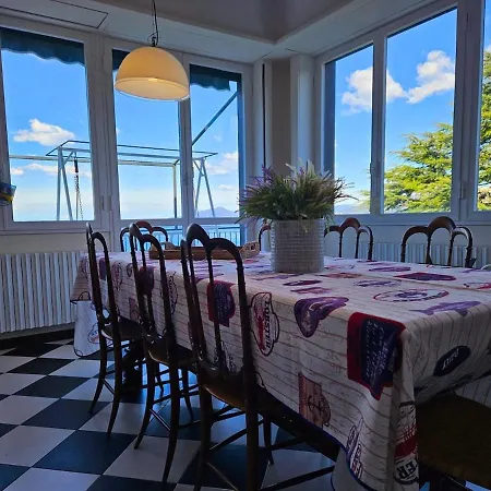 Apartamento A Refuge In The Infinite Sea *