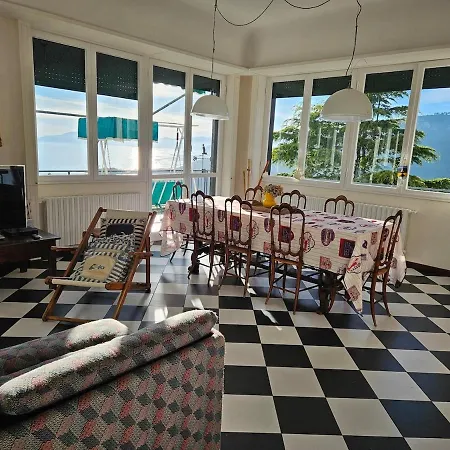 A Refuge In The Infinite Sea Apartment