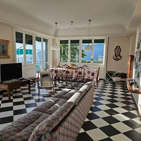 A Refuge In The Infinite Sea Appartement