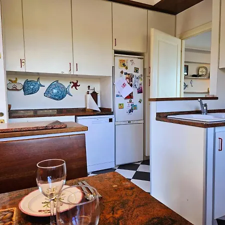 A Refuge In The Infinite Sea Apartment *