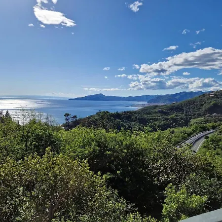 Lägenhet A Refuge In The Infinite Sea Cavi di Lavagna