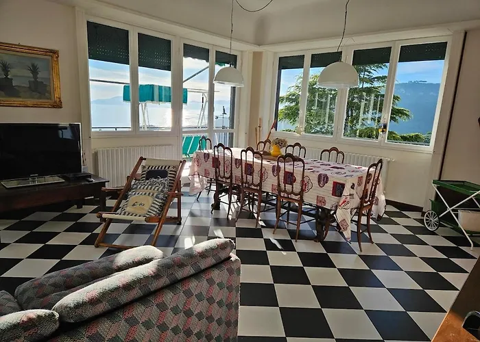 A Refuge In The Infinite Sea Appartement