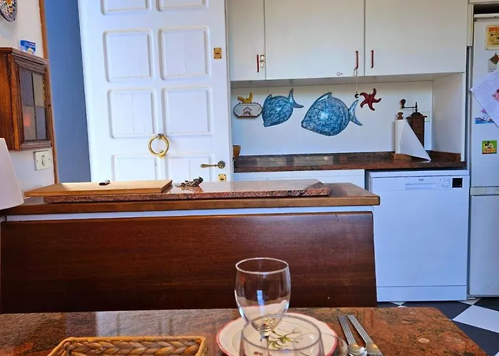 Appartement A Refuge In The Infinite Sea